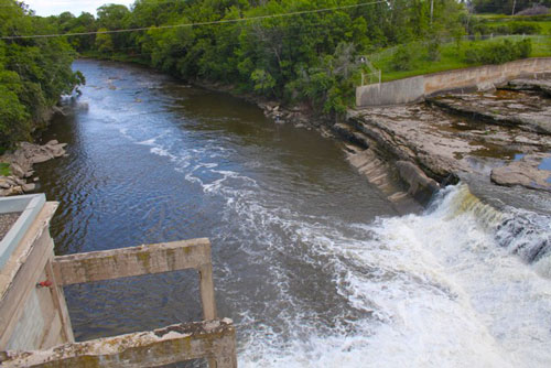 Mill Towns Trail Cannon River-at-Dam